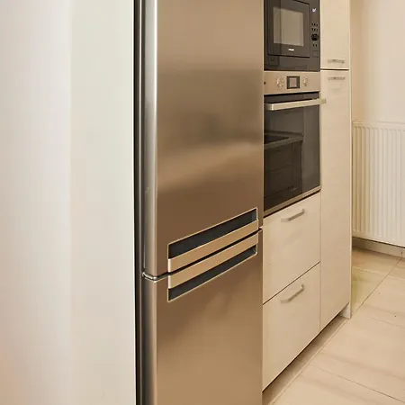 Circle Luxury Apartment By Biνoβi! *