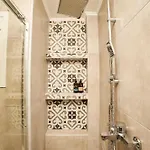 Circle Luxury By Biνoβi! * Салоники