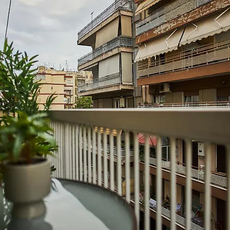 Circle Luxury Apartment By Biνoβi! Apartment *