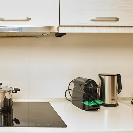 Circle Luxury Apartment By Biνoβi! Appartement *