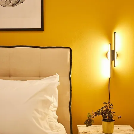 Circle Luxury By Biνoβi! Apartment