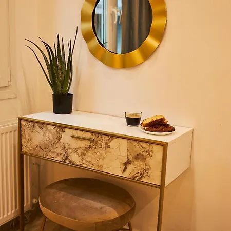 Circle Luxury Apartment By Biνoβi! * Thessaloniki